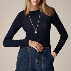 J.Crew Carolyn Fitted Crewneck Sweater Merino Wool Navy Size Large NWT